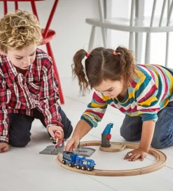 BRIO World Togbane - 17 dele - Guldtransportsæt 33812