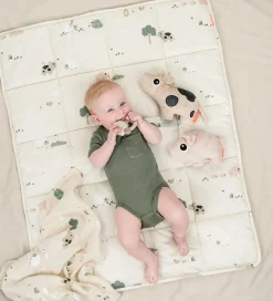 Done by Deer Legetæppe - Tiny Farm - 80x100 cm - Sand