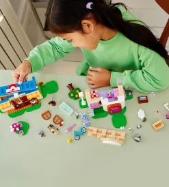 LEGO® Animal Crossing - Nook's Cranny og Ros... 77050 - 535 Dele