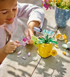 LEGO® Creator - Blomster I Vandkande - 31149 - 3-i-1 - 420 Dele