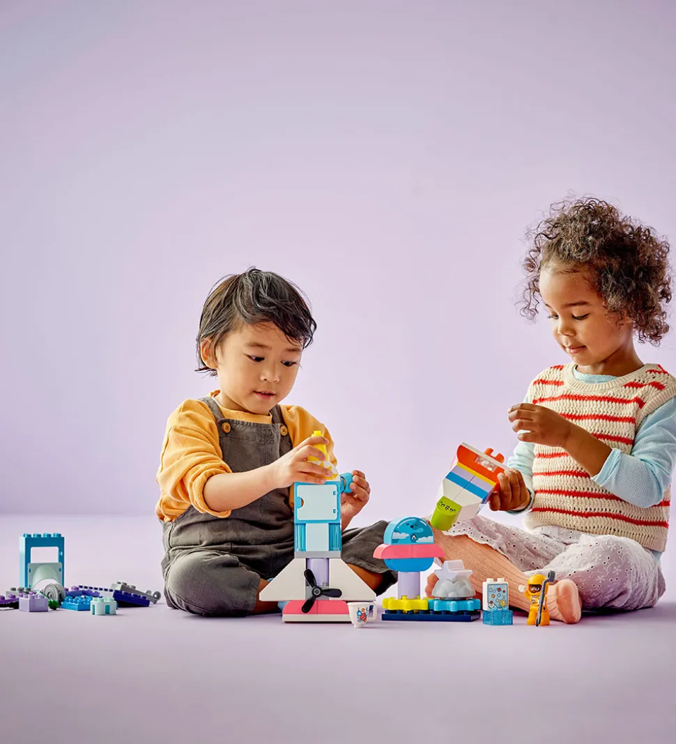 LEGO® DUPLO - 3-i-1-Eventyr Med Rumfærge 10422 - 58 Dele