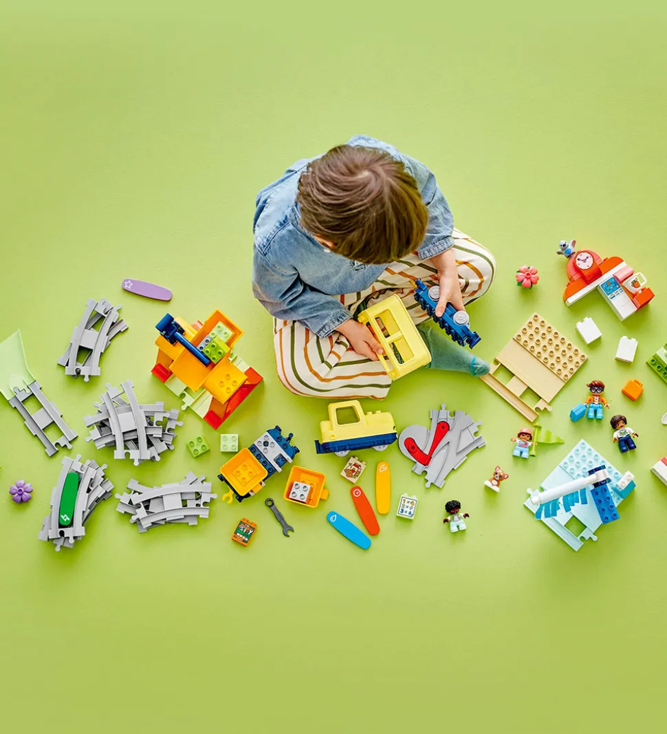 LEGO® DUPLO - Stort Interaktivt Lokalbanetog 10428 - 103 Dele
