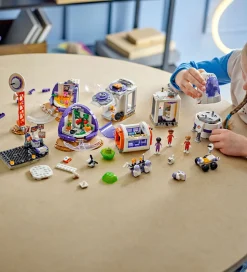 LEGO® Friends - Mars-rumbase og Raket 42605 - 981 Dele