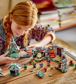 LEGO® Harry Potter - Hagrids Hytte: Et Uvent... 76428 - 896 Dele