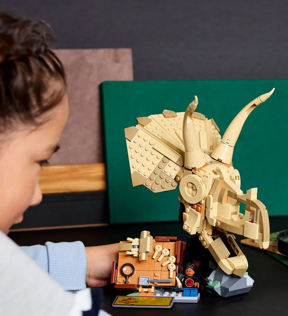 LEGO® Jurassic World - Dinosaurfossiler: Tri... 76969 - 468 Dele