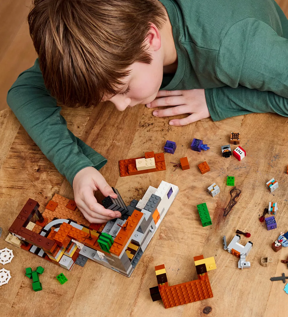 LEGO® Minecraft - Badlands-mineskakten 21263 - 538 Dele