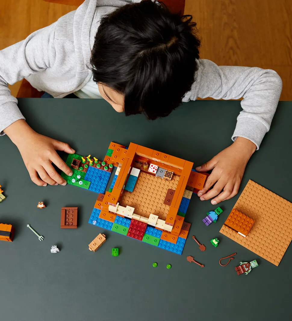 LEGO® Minecraft - Frøhuset 21256 - 400 Dele