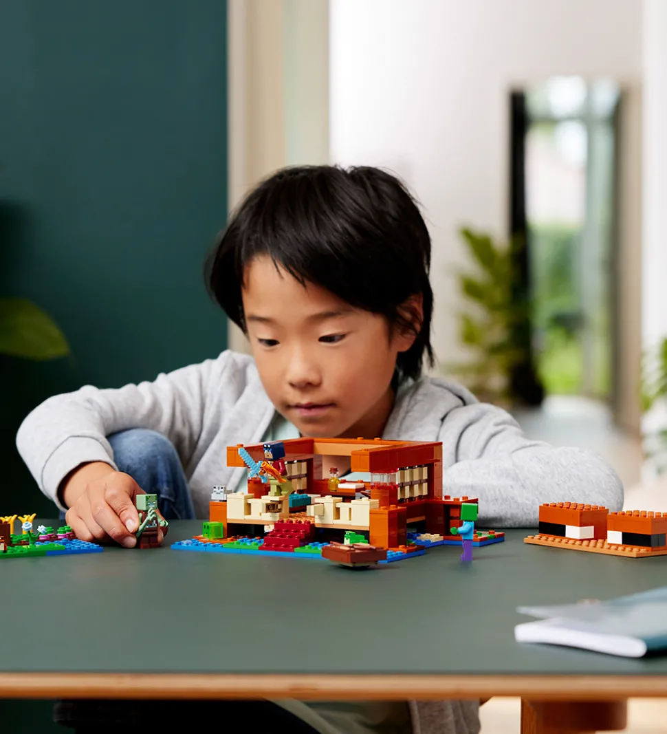 LEGO® Minecraft - Frøhuset 21256 - 400 Dele