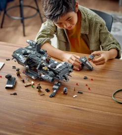 LEGO® Star Wars - Onyx Cinder 75374 - 1325 Dele