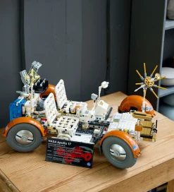 LEGO® Technic - NASA Apollo-månebil - LRV 42182 - 1913 Dele