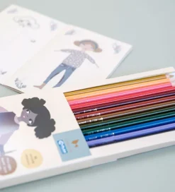 PLAN International x Fabelab Malebog - Colour Your World