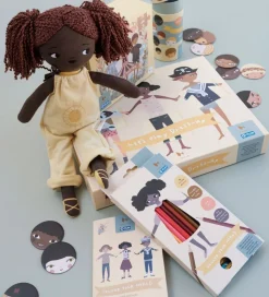 PLAN International x Fabelab Malebog - Colour Your World