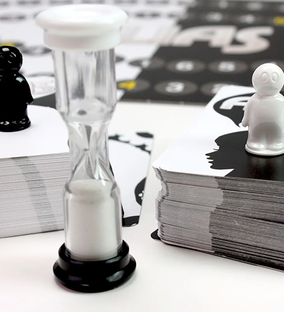 TACTIC Brætspil - Alias - Kvinder Mod Mænd